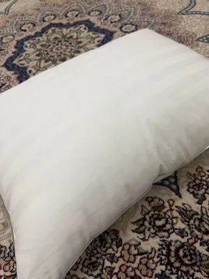 Mehmonxona yostiqlari katta miqdorda, ulgurji va chakana 1