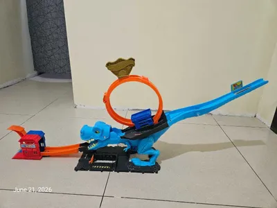 Dinozavrli Hot Wheels trek 1