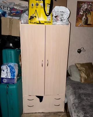 Срочно продам шкаф