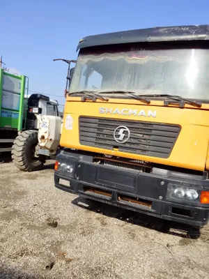 Грузовик Shacman F2000 1