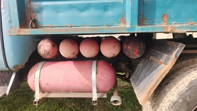 Zil sotiladi yurib turgan mashina xolati yaxshi 1