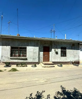 В Янгиюле продаётся 2-комнатный дом. 1