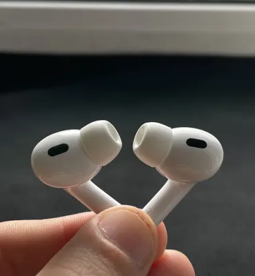 AirPods Pro 2 (Type-C) Chap/O‘ng quloqchin (1 dona)