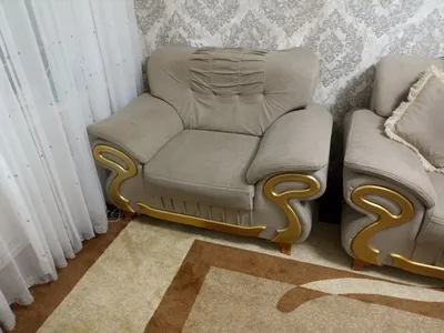 Продаются диван и кресло 1