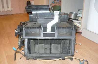 Opel Omega B pechkasi
