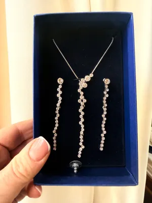 Комплект колье и серьги Сваровски Swarovski 8 март 1