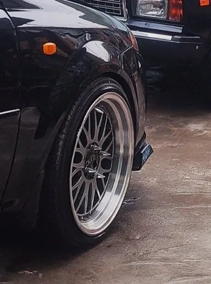R18 diska sotiladi