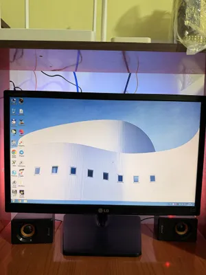 Monitor sotiladi LG 1