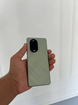 huawei nova 13 pro 12/512GB karopka✔️ aybi rasmda 1