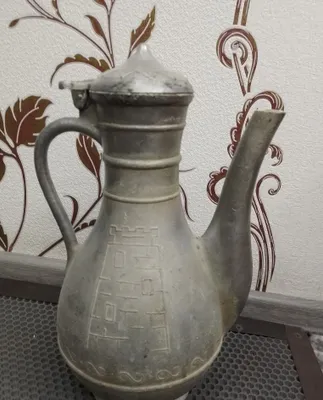 Qumg‘on, alyuminiy qotishmasidan ko‘za