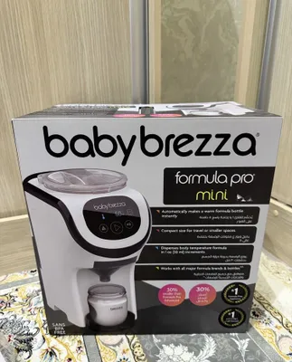 Baby Brezza Formula Pro Mini с подставкой Riser Base 1
