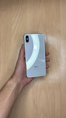 iPhone Xs Max 1