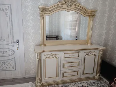 Комод, куплен месяц назад