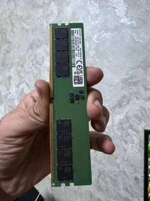 Samsung DDR5 32GB tezkor xotirasi