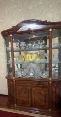 Срочно продаётся. Можно спокойно договориться, звоните 1