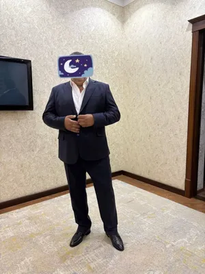 Katta razmerdagi kastyum shim sotiladi 1