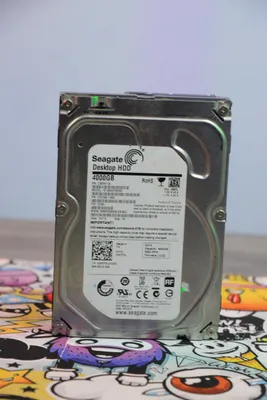 Жёсткий диск HDD 4 ТБ продаётся по доступной цене 100/87 1
