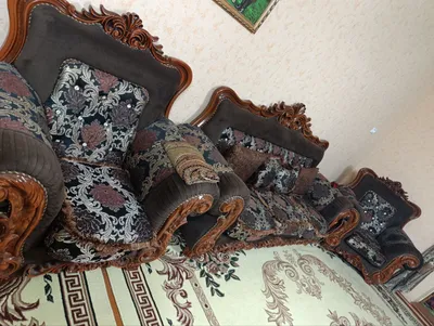 Срочно диван кресло сотилади 1