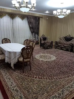 Сдаётся квартира в Центре (ориентир: Гранд Мир Отель, Айбек) 1