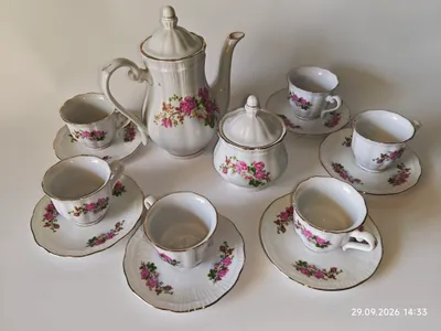 Yangi vintage «Atirgullar» qahva servisi sotiladi. 1