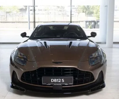Aston Martin DB12 S Coupe 1