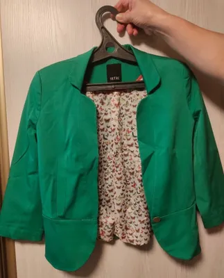 Продаётся женский пиджак