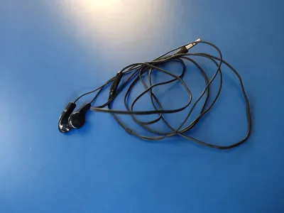 Проводные наушники HP® 1