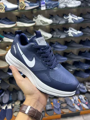 Nike krossovkalari 1