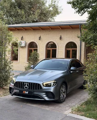 Mercedes benz w213 E200 4-Matic 1