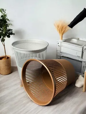 Практичная и удобная круглая урна для мусора. 1