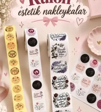 Наклейки в рулоне