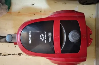 Samsung plesos Vietnam Original holati yaxshi 1800 wattligi