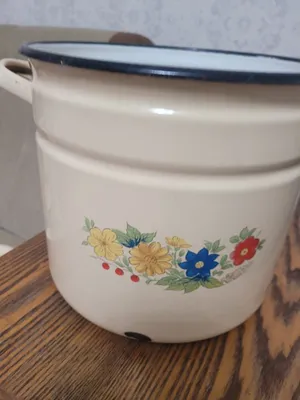 Продам кастрюлю СССР 1