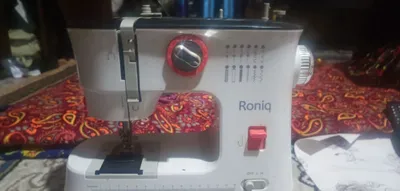 Швейная машина Roniq 1