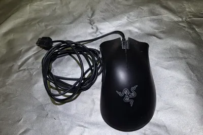 A’lo holatdagi Razer Deathadder Essential o‘yin sichqonchasi 1
