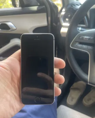 Iphone 5S sotiladi 1