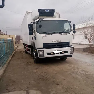 Isuzu FV34 REF, 10 тонн 1