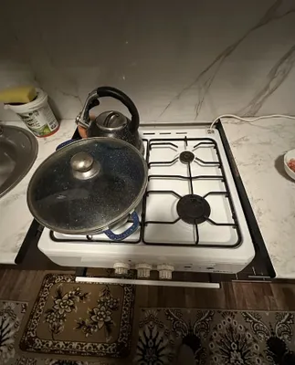 Gaz plita sotiladi 400 000 1
