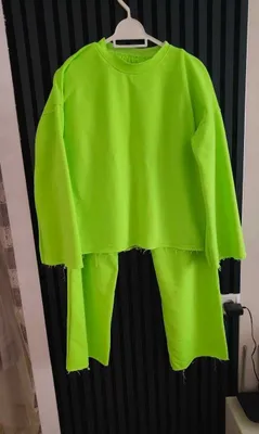 sport kostyumi