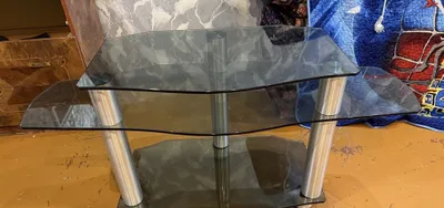 Продаётся, чистое стекло, целое 1