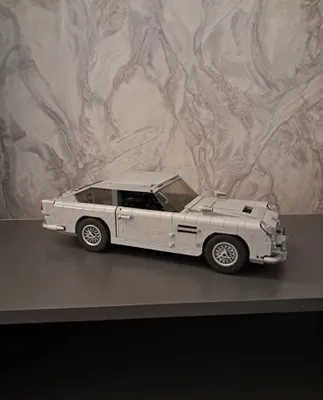 Lego Aston Martin DB5 007 1
