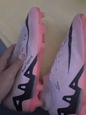 Nike tezaz Состояние хорошее 40-41 размер Навоийская область звоните хорошо 1
