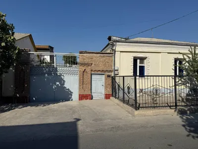 4,75 sotixli uy sotiladi 1