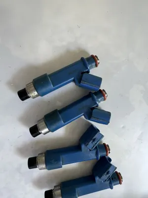 Injektor Toyota 1