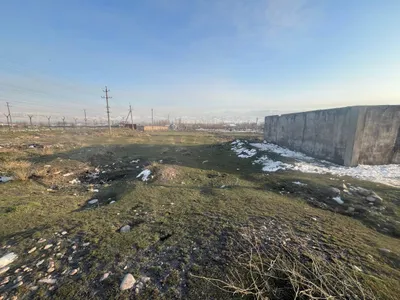 Охангарон тумани Акча 1 махаллада 12 сотих ер сотилади арзон нархда. 1