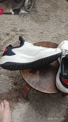 Продам кроссовки 1