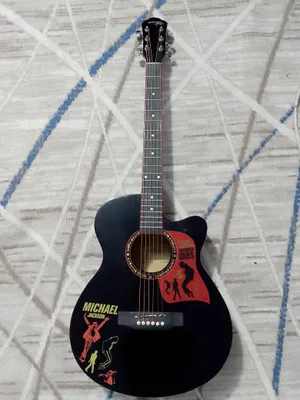 Akustik Gitara sotiladi razmer 40 1