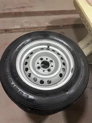 Продаются диски с шинами 185/70 R13, состояние отличное 1