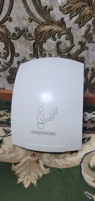 Автоматическая сушилка для рук 1