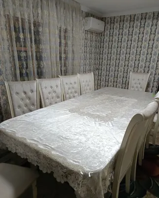 Комплект стола и стульев